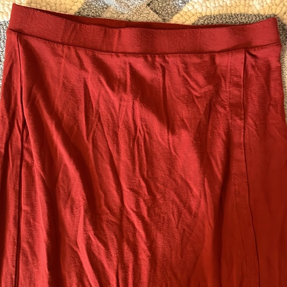 Forever 21 rust maxi skirt - Picture 3 of 10